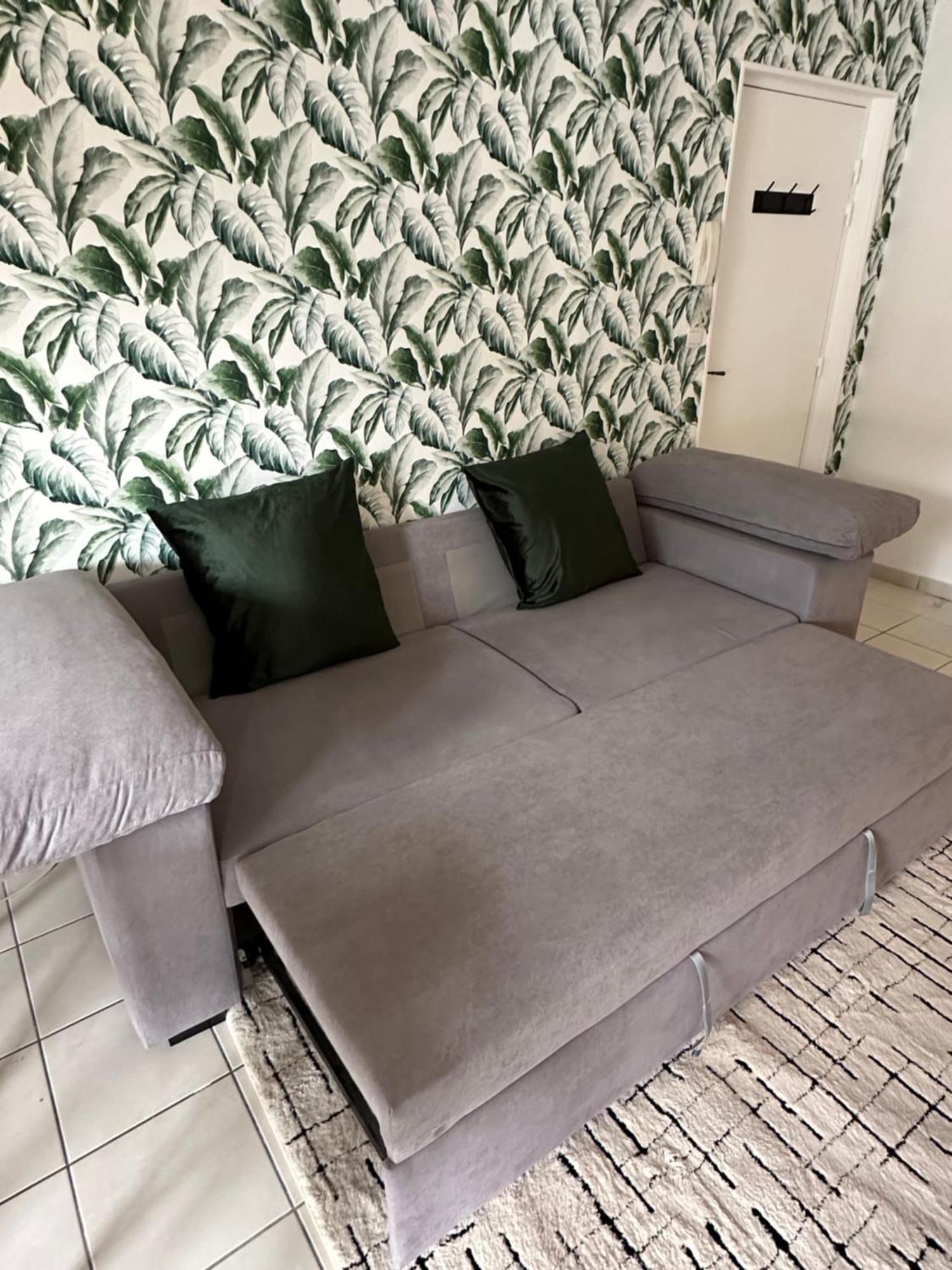 Appartement Entierement Renove Roye  Exterior photo